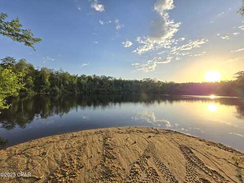 Tbd Giles Circle, Chipley, FL 32428