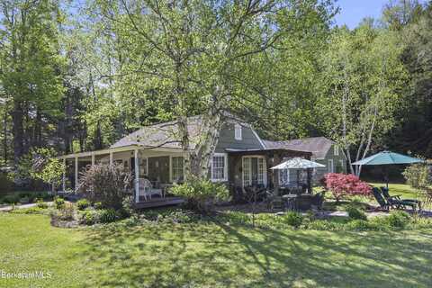 288 East New Lenox Rd, Pittsfield, MA 01201