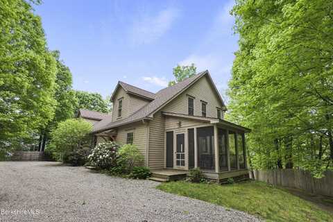 165 Maple Ave, Great Barrington, MA 01230