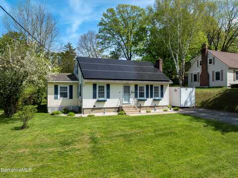 72 Riverview Dr, Dalton, MA 01226