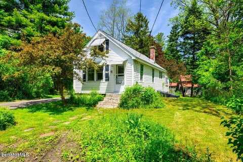 18 Danforth St, Williamstown, MA 01267