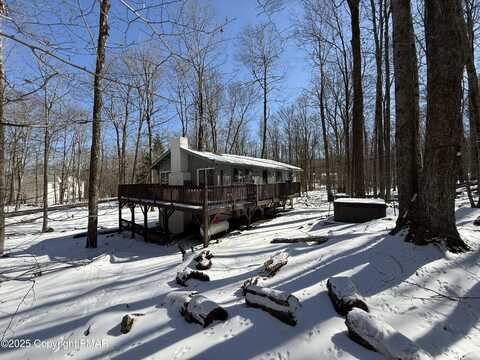 1827 Stag Run, Pocono Lake, PA 18347
