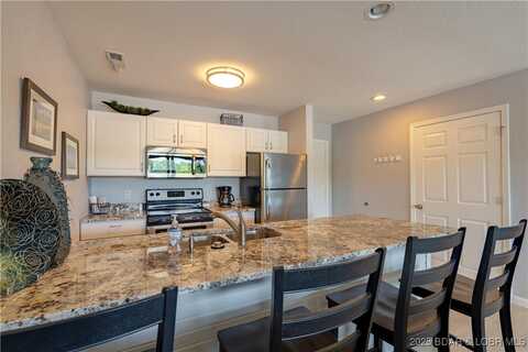 812 Indian Pointe, Osage Beach, MO 65065
