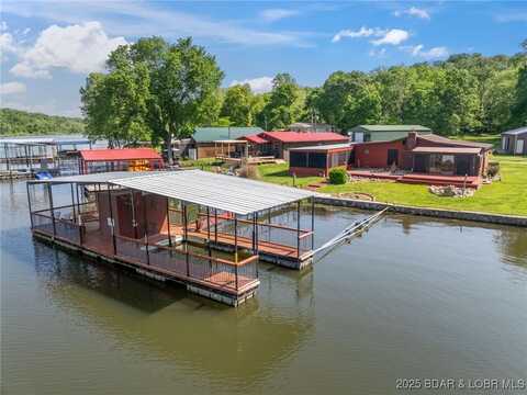 24671 Gardner Road, Versailles, MO 65084