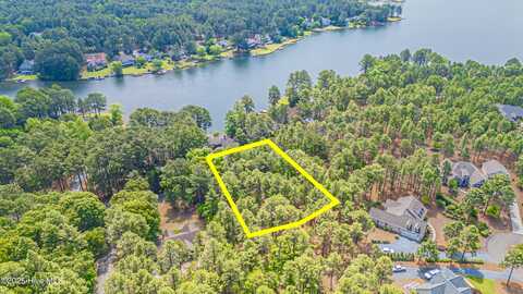 124 Vanore Road, West End, NC 27376