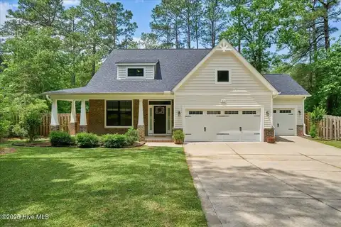 11 Bedford Circle, Pinehurst, NC 28374