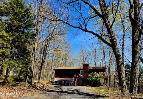 800 Pony Court, Lords Valley, PA 18428