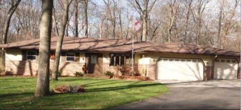 751 Ivy Oaks, CALEDONIA, IL 61011