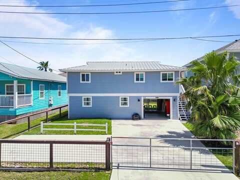 1016 S Magnolia St, ROCKPORT, TX 78382