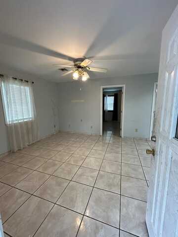 603 W Liberty, ROCKPORT, TX 78382