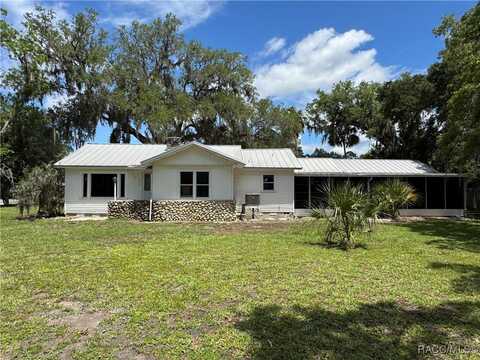 5510 Riverside Drive, Yankeetown, FL 34498