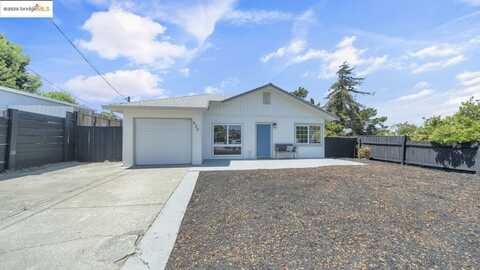 830 Patrick Dr, Pinole, CA 94564