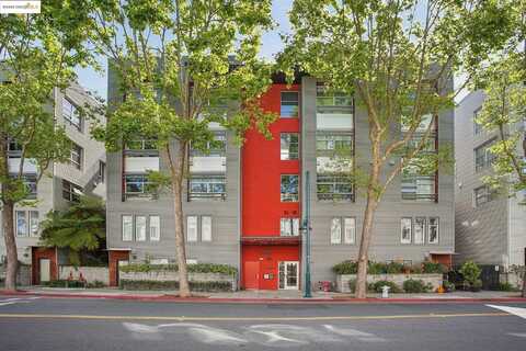 6466 Hollis St, Emeryville, CA 94608