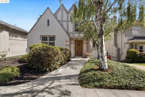 1048 Annerley Rd, Oakland, CA 94610