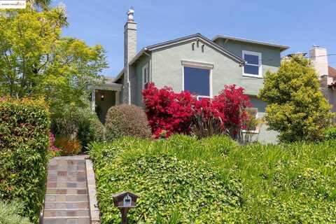 131 Sonia, Oakland, CA 94618