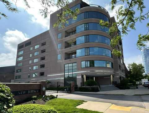 225 N New Jersey Street, Indianapolis, IN 46204