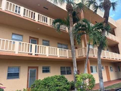 8380 Lagos De Campo Blvd, Tamarac, FL 33321