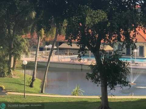 1800 N Lauderdale Ave, North Lauderdale, FL 33068