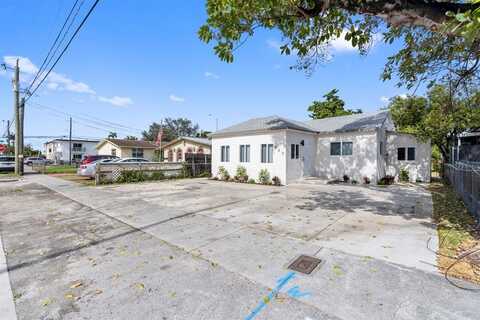 865 SE 12th St, Hialeah, FL 33010