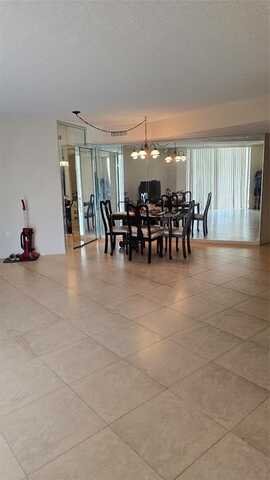 1300 NE Miami Gardens Dr, Miami, FL 33179