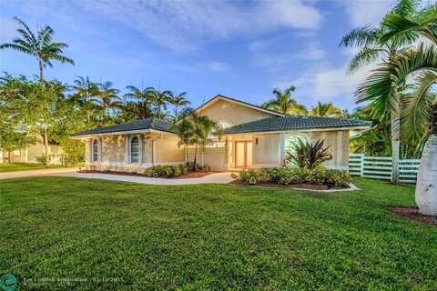 14551 SW 17th Ct, Davie, FL 33325
