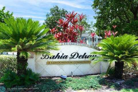 1060 Crystal Way, Delray Beach, FL 33444