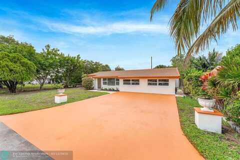 6220 Plunkett St, Hollywood, FL 33023