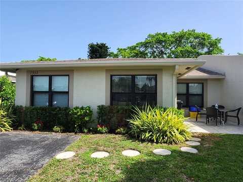 7532 DEUCE LANE, Lake Worth, FL 33467