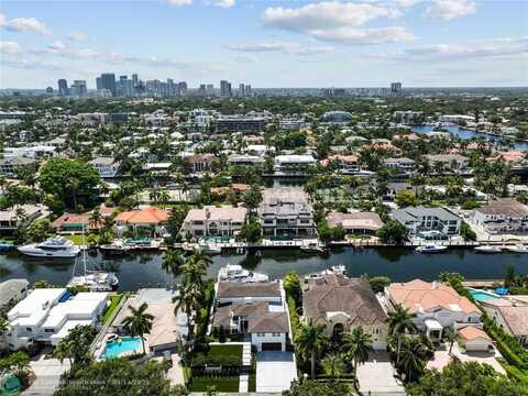 325 Seven Isles Dr, Fort Lauderdale, FL 33301