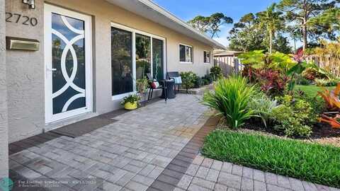 2720 NE 1st Way, Wilton Manors, FL 33334