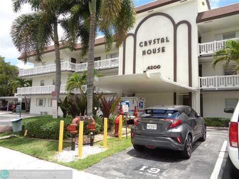 4200 Crystal Lake Dr, Deerfield Beach, FL 33064