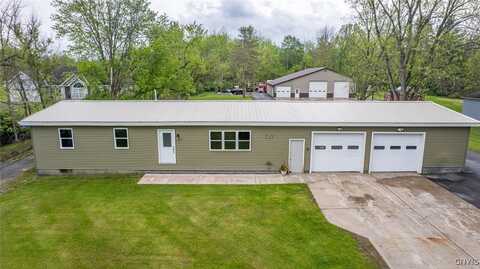 7498 Roberts Street, Lenox, NY 13032