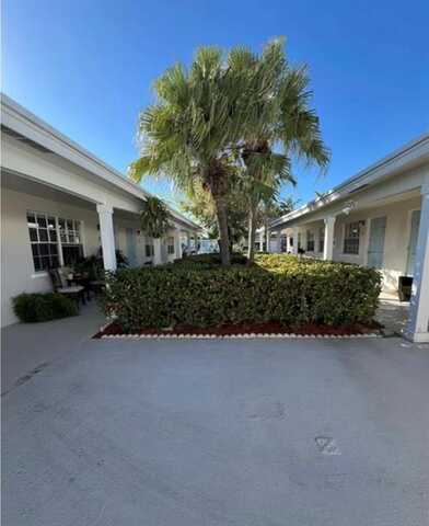 4540 Bougainvilla Dr, Lauderdale By The Sea, FL 33308