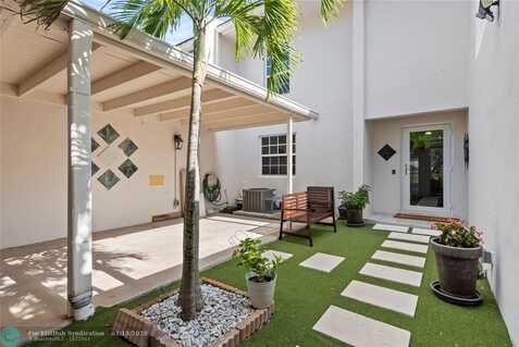 3063 N Palm Aire Dr, Pompano Beach, FL 33069