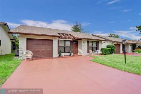 2261 SW 15th Pl, Deerfield Beach, FL 33442