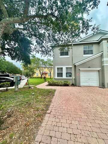 2222 Shoma Dr, Royal Palm Beach, FL 33414
