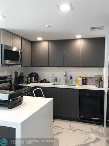 4401 Crystal Lake Dr, Deerfield Beach, FL 33064
