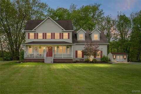101 Pinehurst Lane, Augusta, NY 13425