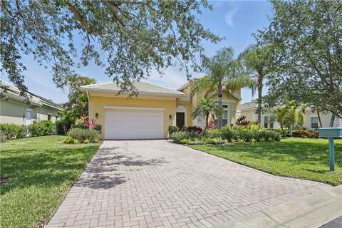 1009 River Wind Circle, Vero Beach, FL 32967