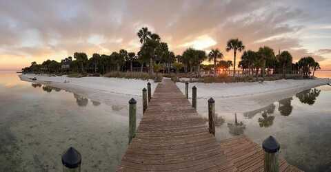 6 Black's Island Tr, Port Saint Joe, FL 32456