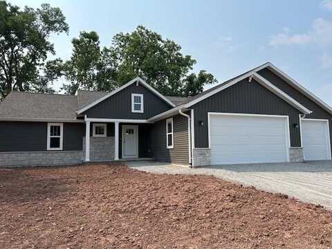 1650 FOUNDERS Street, NEENAH, WI 54956