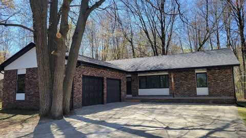 761 MCALLISTER Avenue, MARINETTE, WI 54143