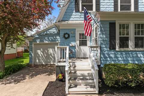209 ELM Street, MENASHA, WI 54952