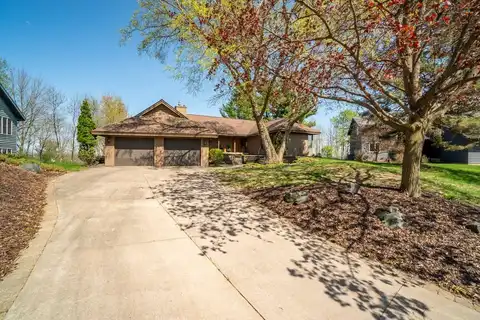 519 Grandview Heights Court, Menomonie, WI 54751