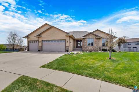 1908 S Archstone Cir, Sioux Falls, SD 57110