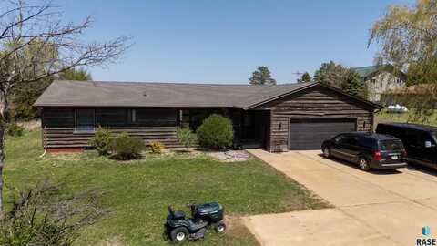 48186 265th St, Brandon, SD 57005