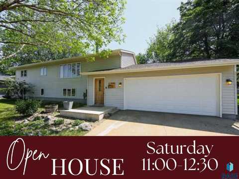 8309 W 42nd St, Sioux Falls, SD 57106