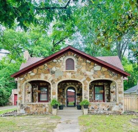 532 Faulkner Street, Conway, AR 72034