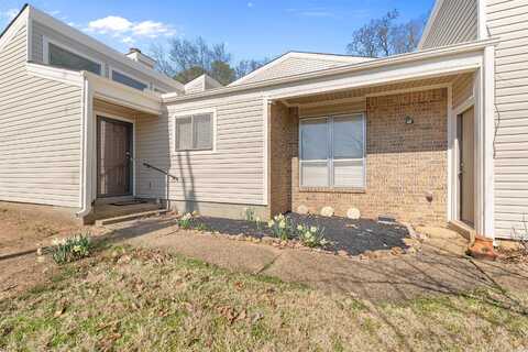 2004 Broken Bow, North Little Rock, AR 72116