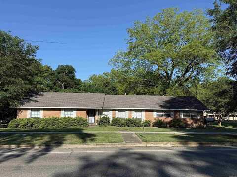 102 S 4th Street, Nashville, AR 71852